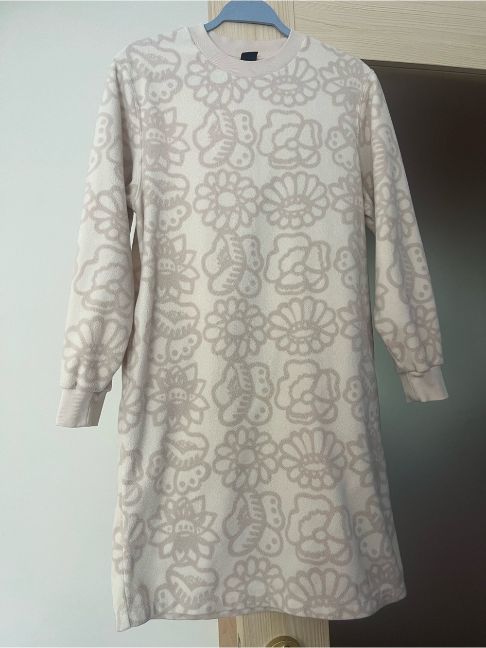 UNIQLO x Marimekko Cream Floral Fleece Sweatshirt Dress S/M